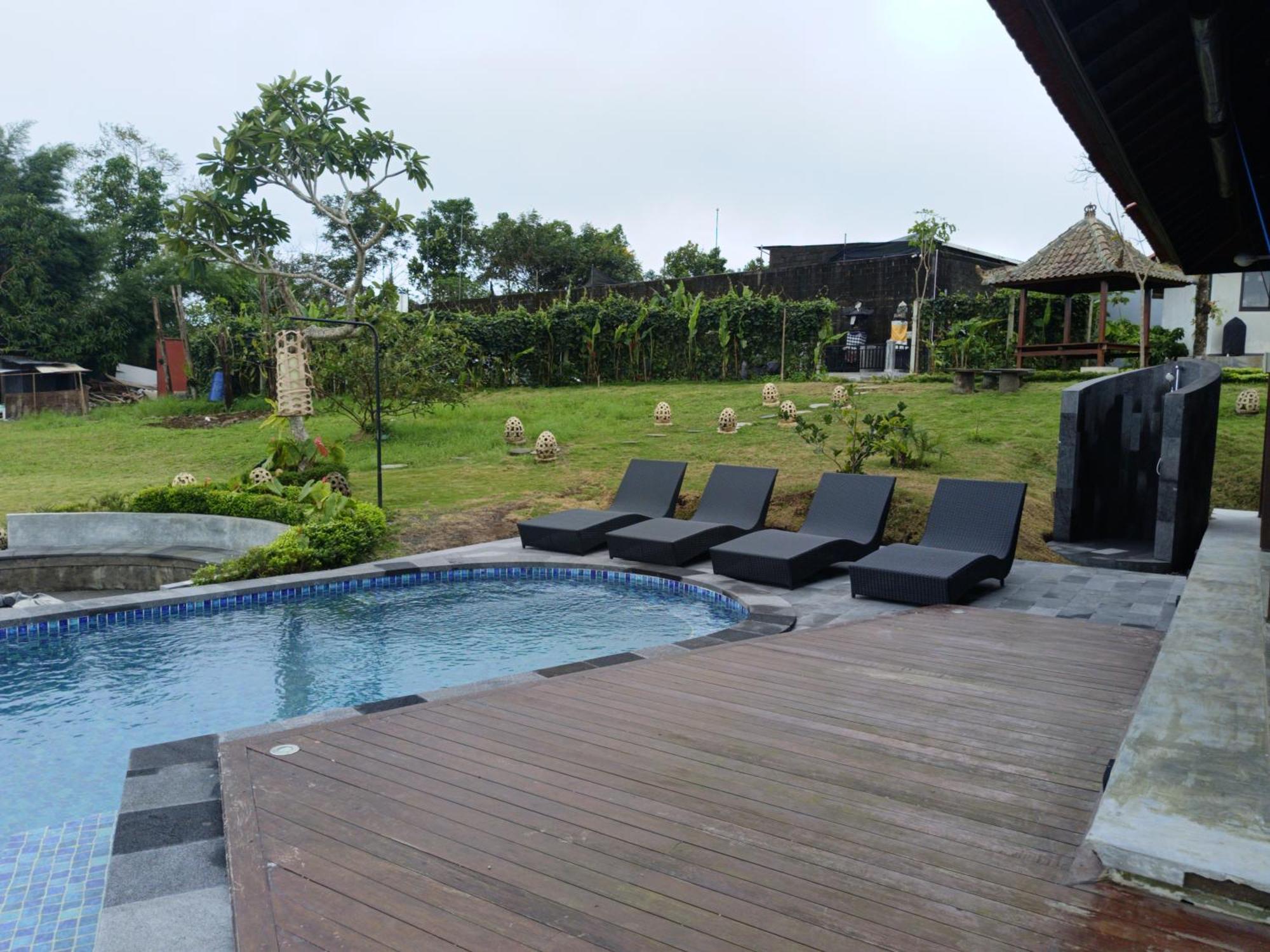 Munduk Tentrem Resort Exterior foto